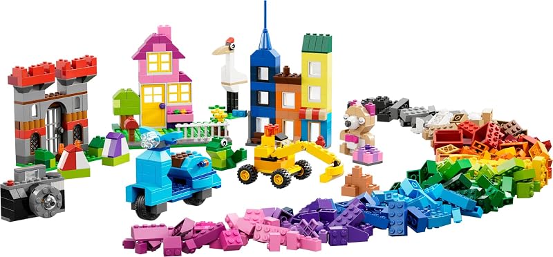 LEGO Classic Large Creative Brick Box 10698 Building Toys for Boys Girls Ages 4 99 Develops Fine Motor Skills W Storage Bin 790 Pieces Gift for Birthdays